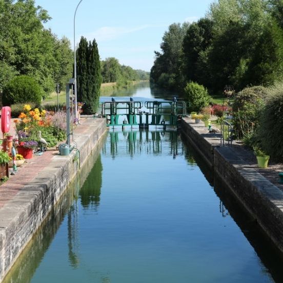 Canal de la Sambre à l'Oise